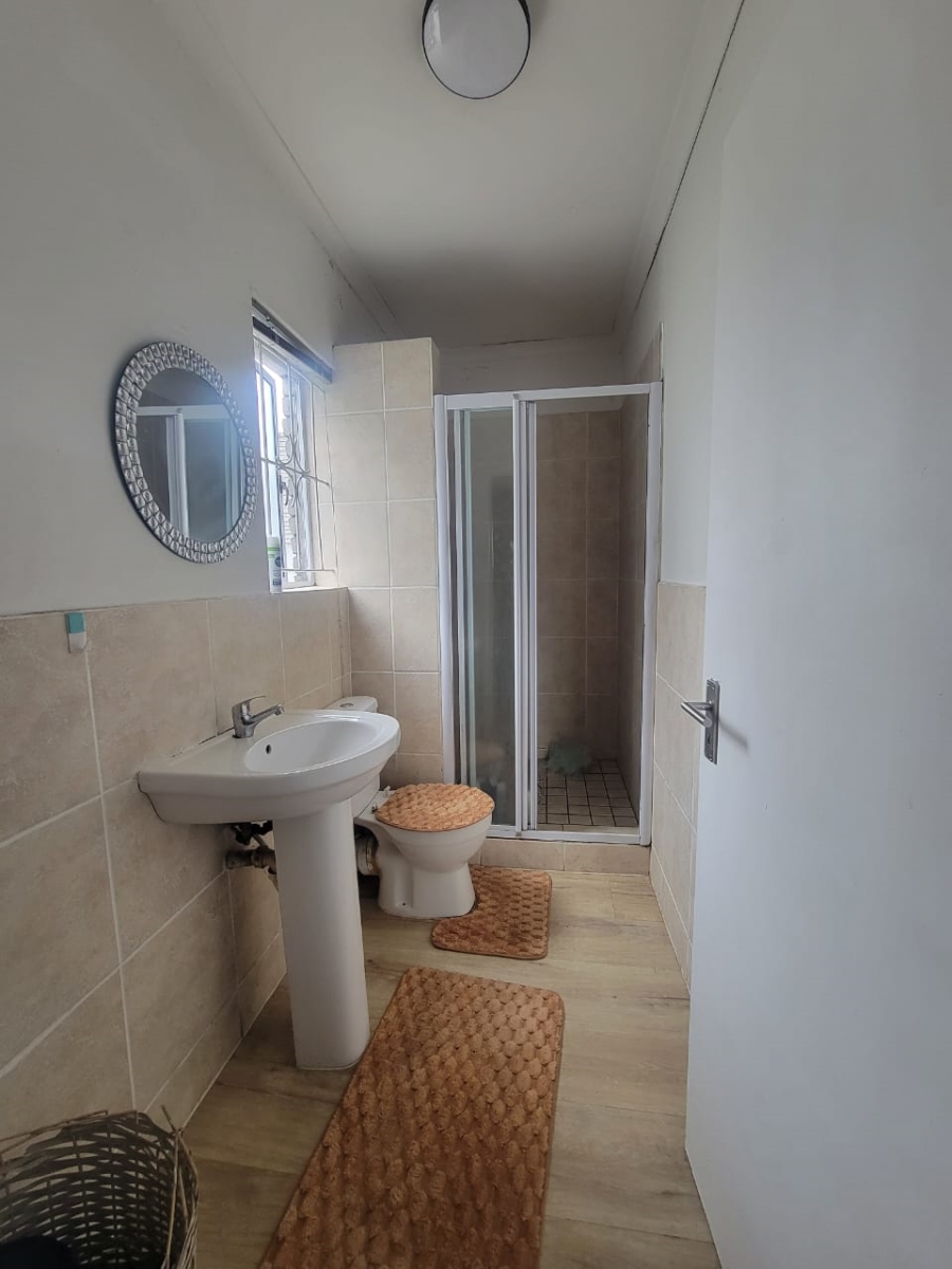 To Let 3 Bedroom Property for Rent in Des Hampden Western Cape